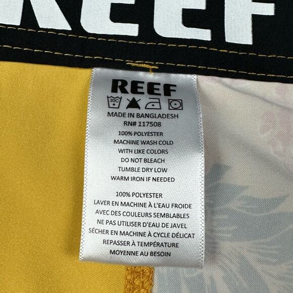 REEF Pineapple Board Shorts Swim Trunks Sz 38 Surf Beach Volleyball - Picture 5 of 6